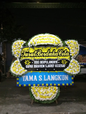 Papan Bunga Duka di Wadas